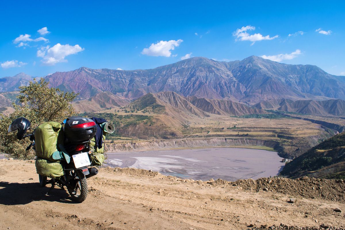 Viaje en moto por Mongolia en una Honda CBF 125